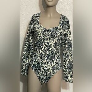 Bodywear Bienergie Floral Long Sleeve Women's bodysuit size medium